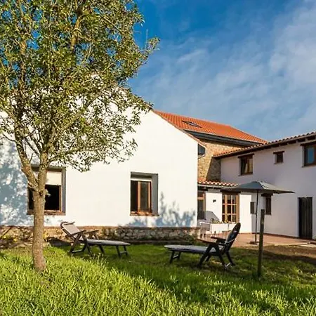Holiday home Llulla.es Cortiguera